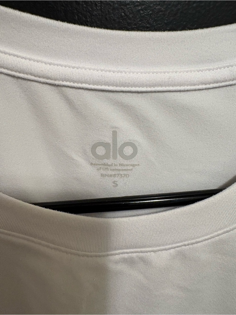 ALO Yoga Crew Tee in White - Picture 2 of 5
